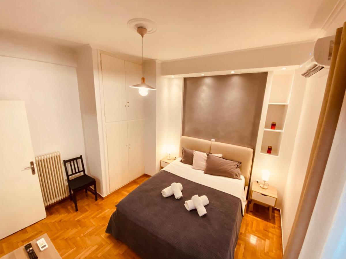 Studio 32M2 Nefitou Metaxa Athens Exterior photo